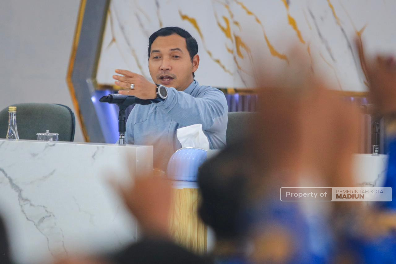 Hadiri Pembinaan Disperkim, Plt Wali Kota Madiun Dorong Peningkatan Kinerja Petugas