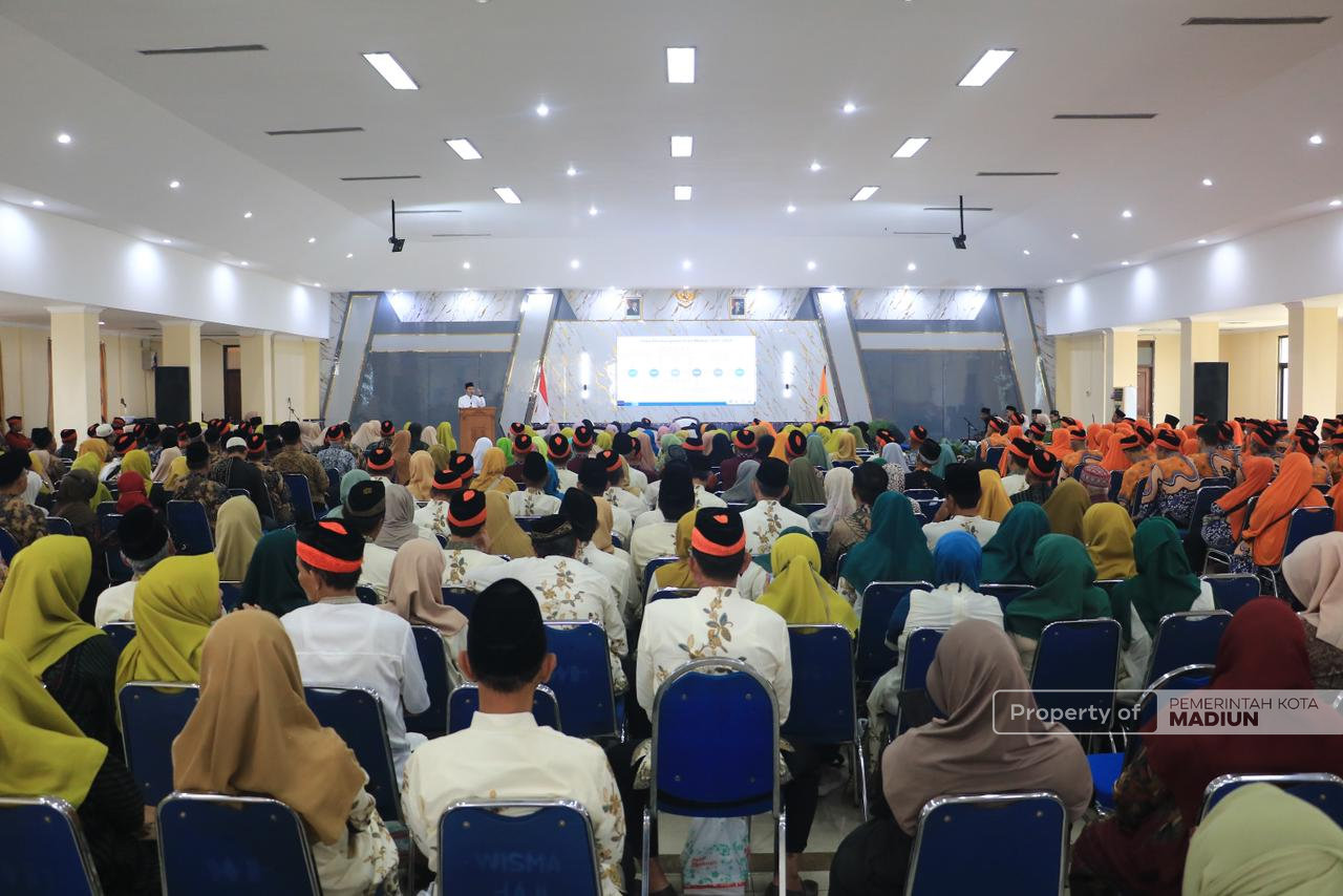 Pererat Silaturahmi Lintas Angkatan, Plt Wali Kota Madiun Dorong KBIHU Lebih Aktif Gelar Kegiatan Positif
