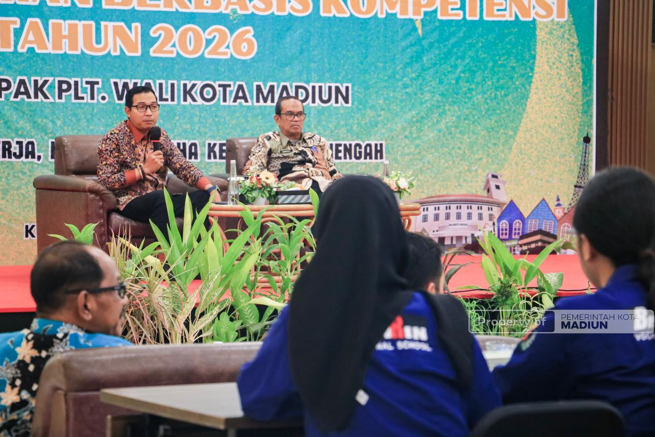 Tekan Angka Pengangguran, Plt Wali Kota Dorong Peserta Pelatihan Vokasi Siap Kerja dan Berwirausaha