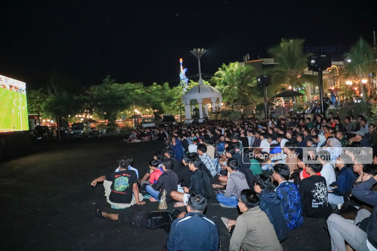 Nobar Final Piala Dunia, Plt Wali Kota Saksikan Kemenangan Spanyol Bersama Masyarakat