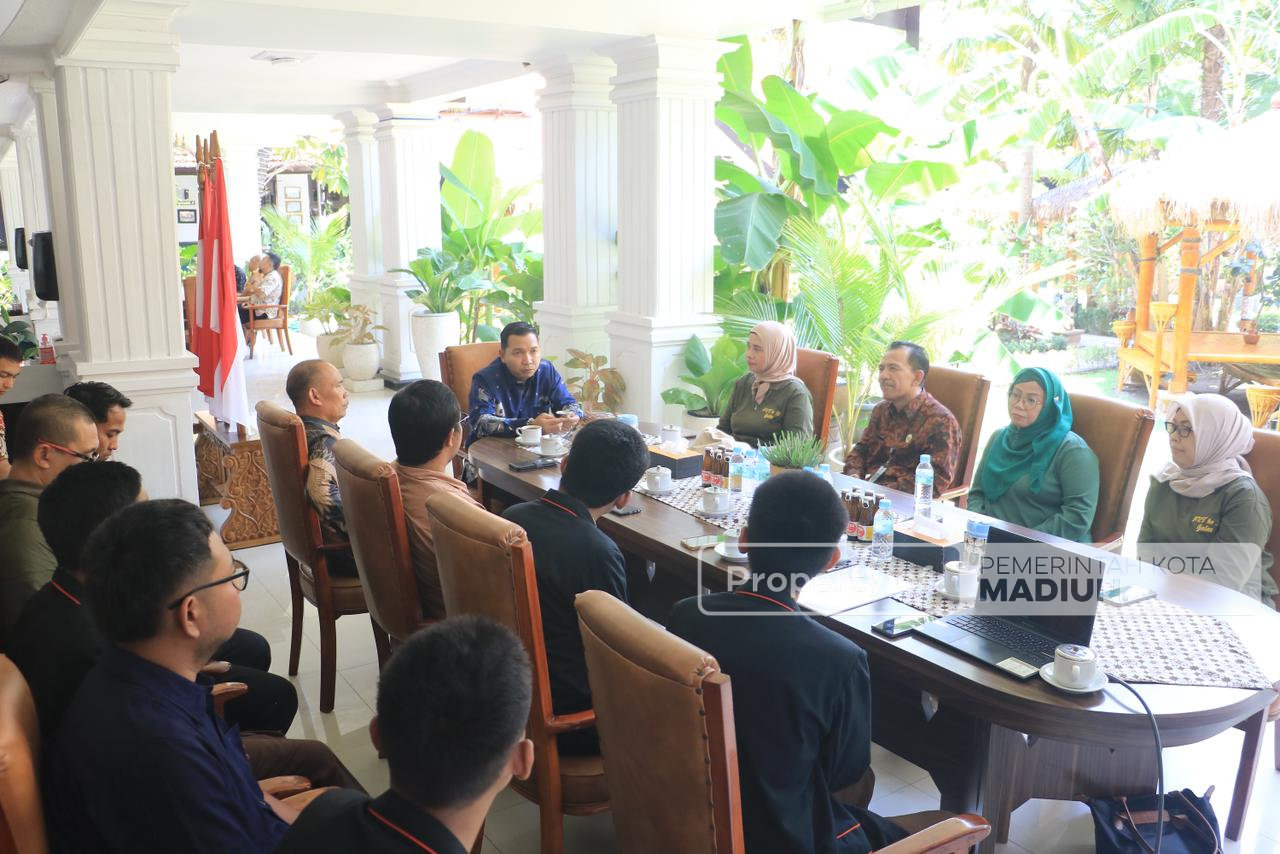 Terima Audiensi SMAN 6 Madiun, Wawali Beri Apresiasi Event Smasix Laskara Running