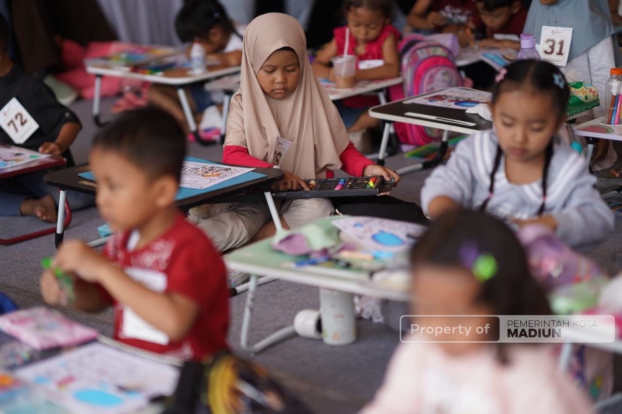 Hari Ketiga EXPO UMKM dan Ekosistem Haji-Umrah, Ada Sa’i Walk dan Run Hingga Lomba Mewarnai