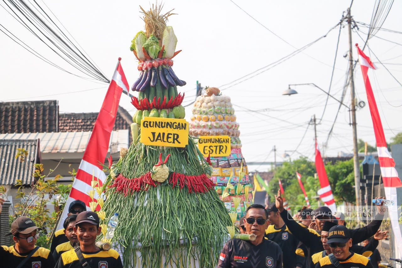 Apresiasi Kirab Budaya Winongo, Plt Wali Kota Dorong Seluruh Kelurahan Siapkan Event Berbasis Potensi Daerah