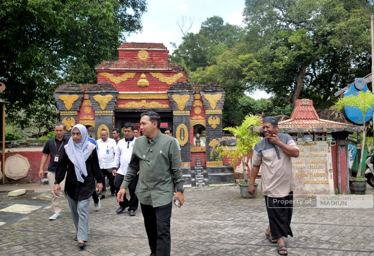 Perkuat Potensi Wisata Religi Terintegrasi, Plt Wali Kota Madiun Tinjau Masjid Kuno Kuncen dan Masjid Kuno Taman