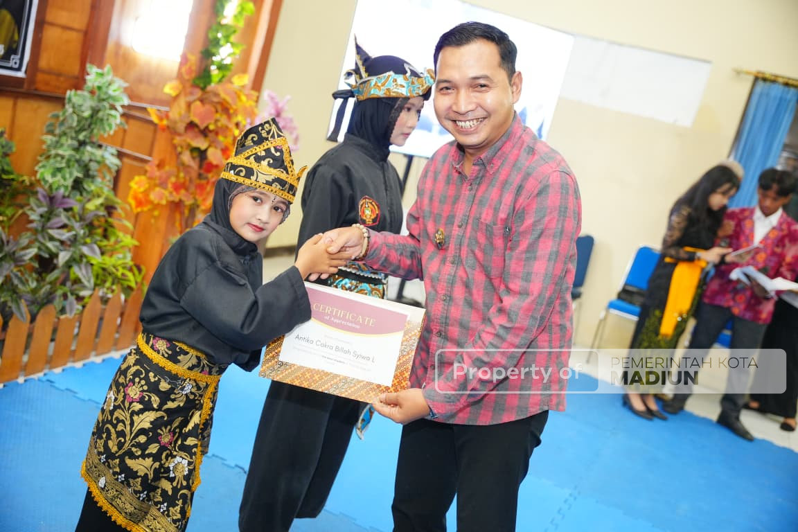 Buka English Camp Kampung Inggris Kelurahan Winongo, Wawali Apresiasi Pelaksana