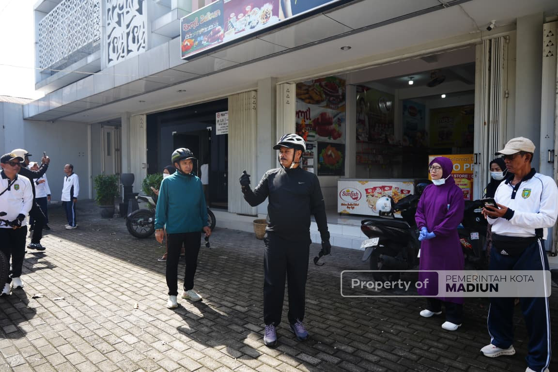 Gowes Pagi, Dr. Maidi Keliling Kota Lakukan Inspeksi