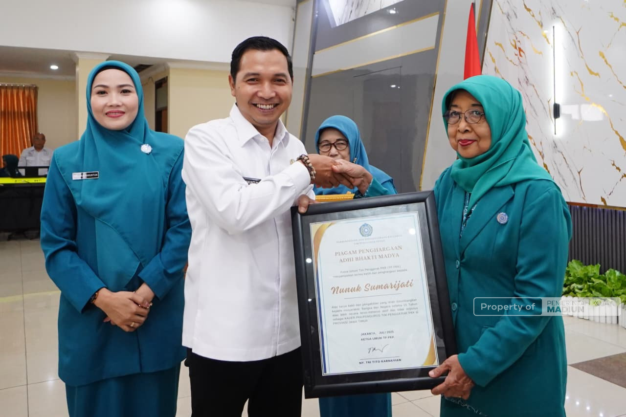 Hadiri Peringatan HKG PKK, Plt Wali Kota Madiun Tekankan Penguatan SDM Berbasis Keluarga