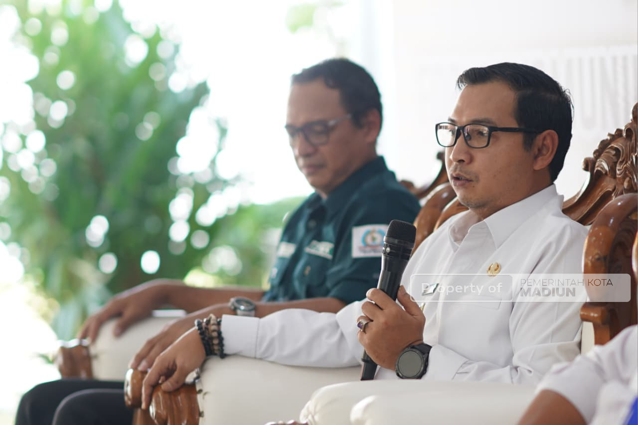 Perkuat Sinergi Pembangunan, Plt Wali Kota Dorong LPMK Aktif Kawal Program Prioritas