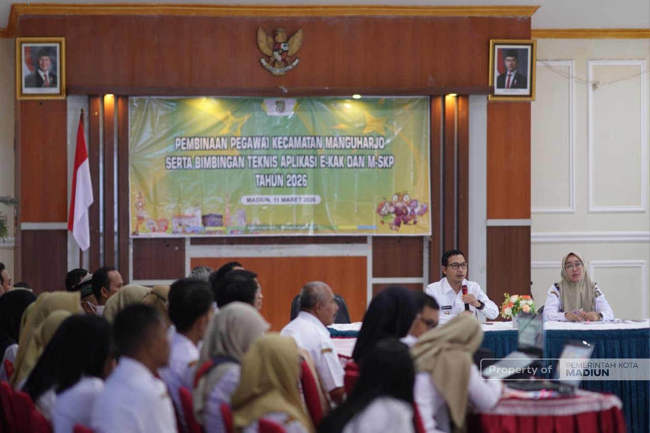 Perkuat Kinerja Kelurahan, Plt Wali Kota Madiun Buka Pembinaan Pegawai di Manguharjo