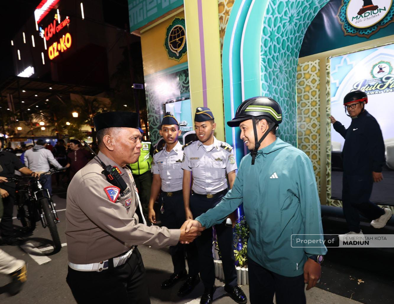 Pantau Kota Sambil Gowes, Plt Wali Kota Madiun Cek Keamanan dan Lalu Lintas Jelang Lebaran