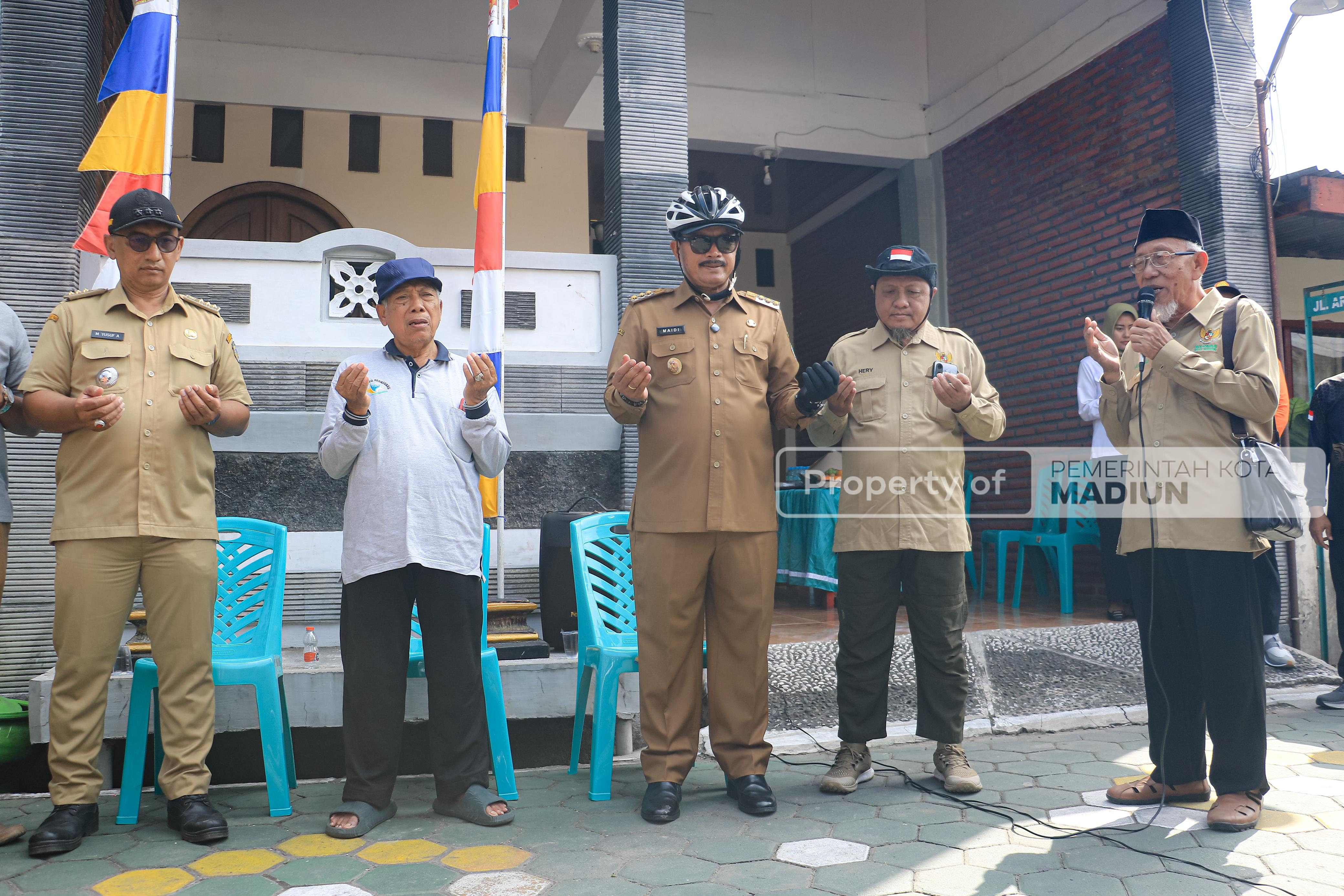 Sinergi Pemkot dan Baznas, Wali Kota Maidi Tinjau Rumah Warga yang Dapat Bantuan Perbaikan