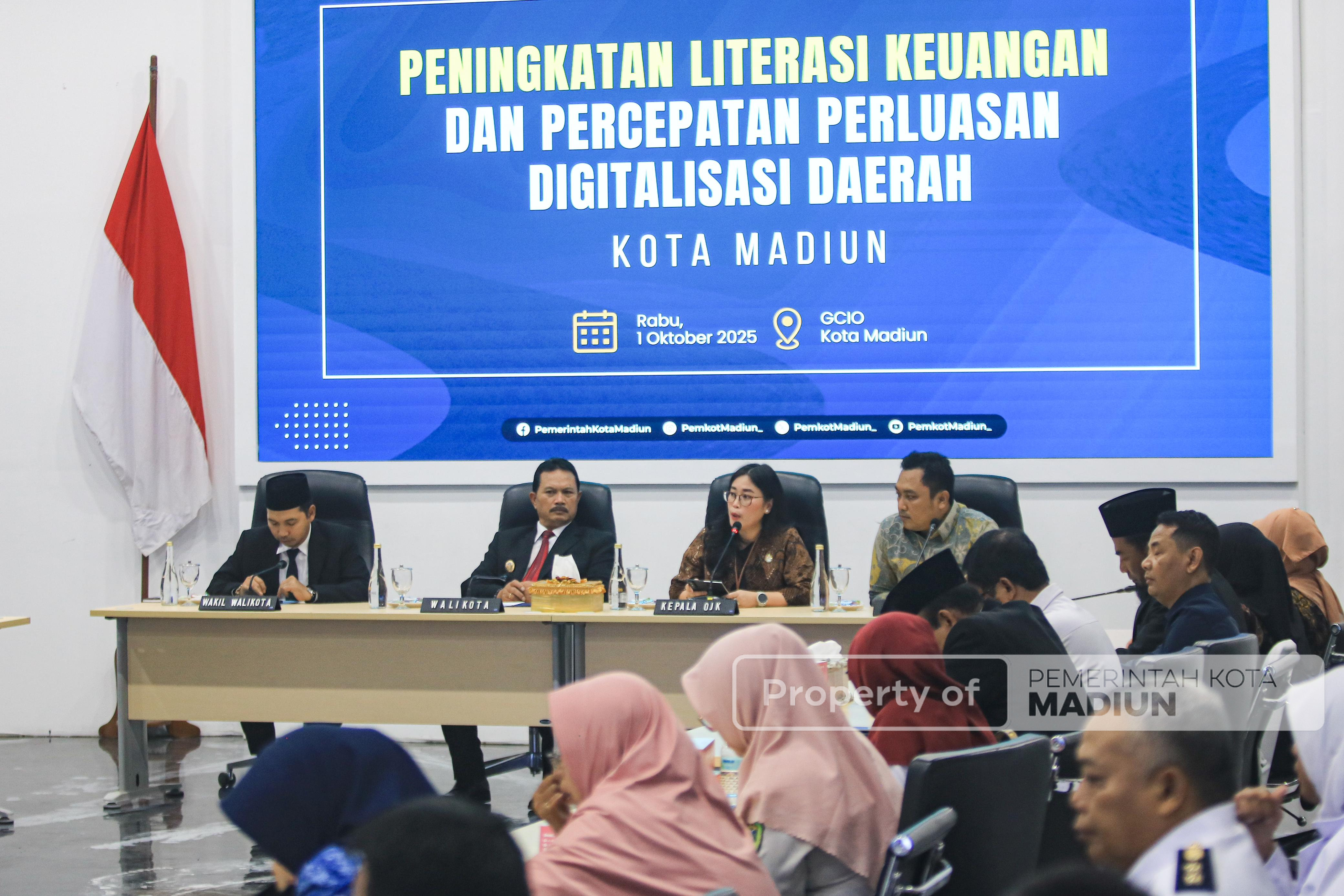 Perkuat Literasi Keuangan, Wali Kota Maidi Apresiasi Sinergi OJK dan Pemda