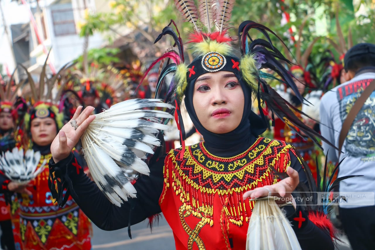Apresiasi Kirab Budaya Winongo, Plt Wali Kota Dorong Seluruh Kelurahan Siapkan Event Berbasis Potensi Daerah