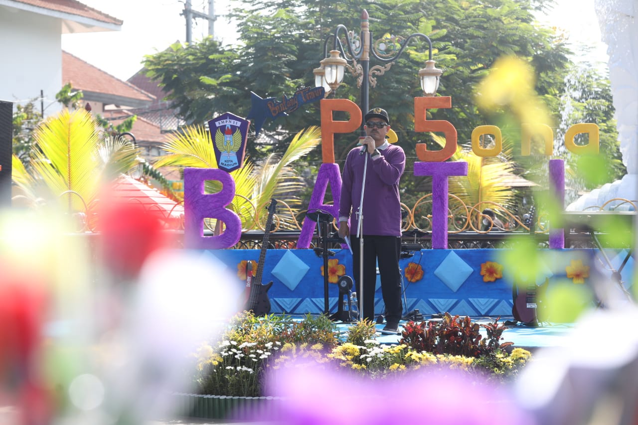 Manfaatkan PSC, SMPN 11 Gelar Pentas Seni Hingga Pameran Kreasi Siswa