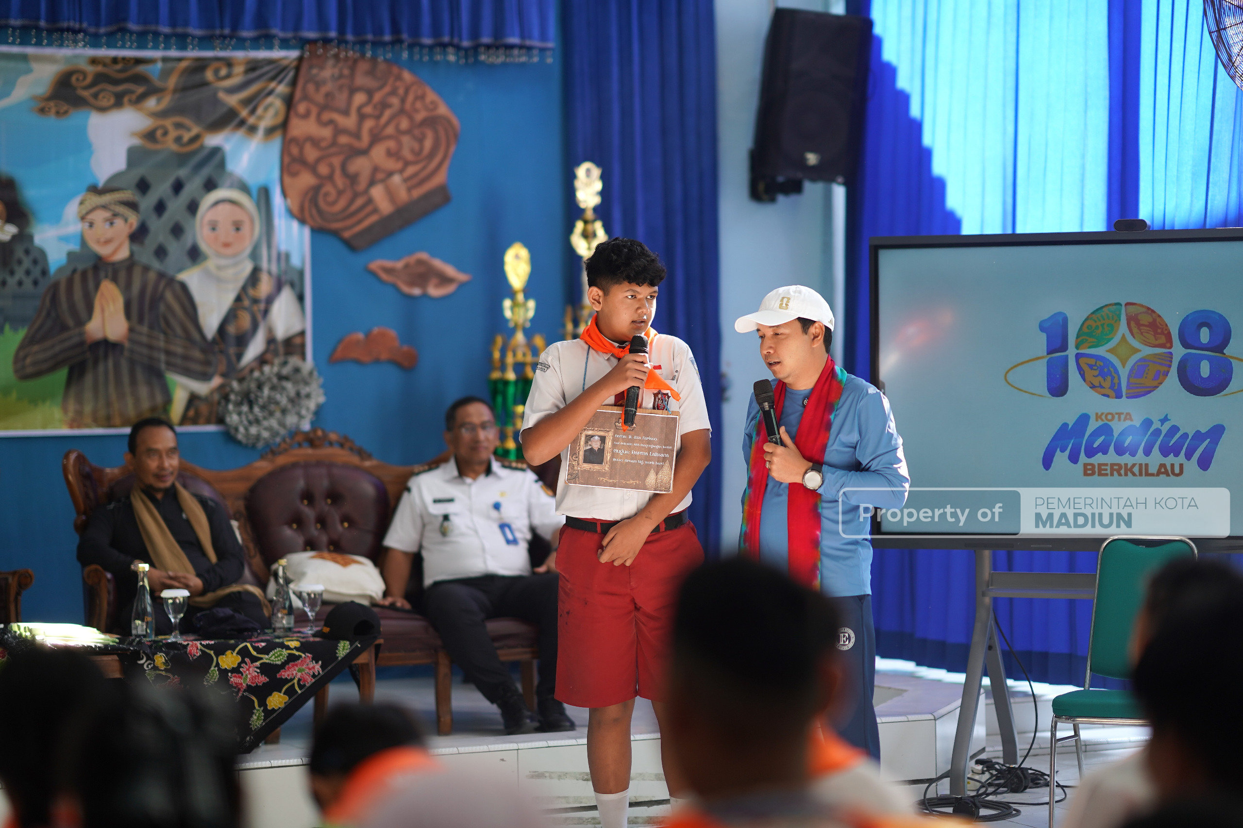 Tanamkan Nilai Antikorupsi dan Bijak Berteknologi, Plt Wali Kota Madiun Beri Motivasi Siswa Baru SMPN 2 Saat MPLS