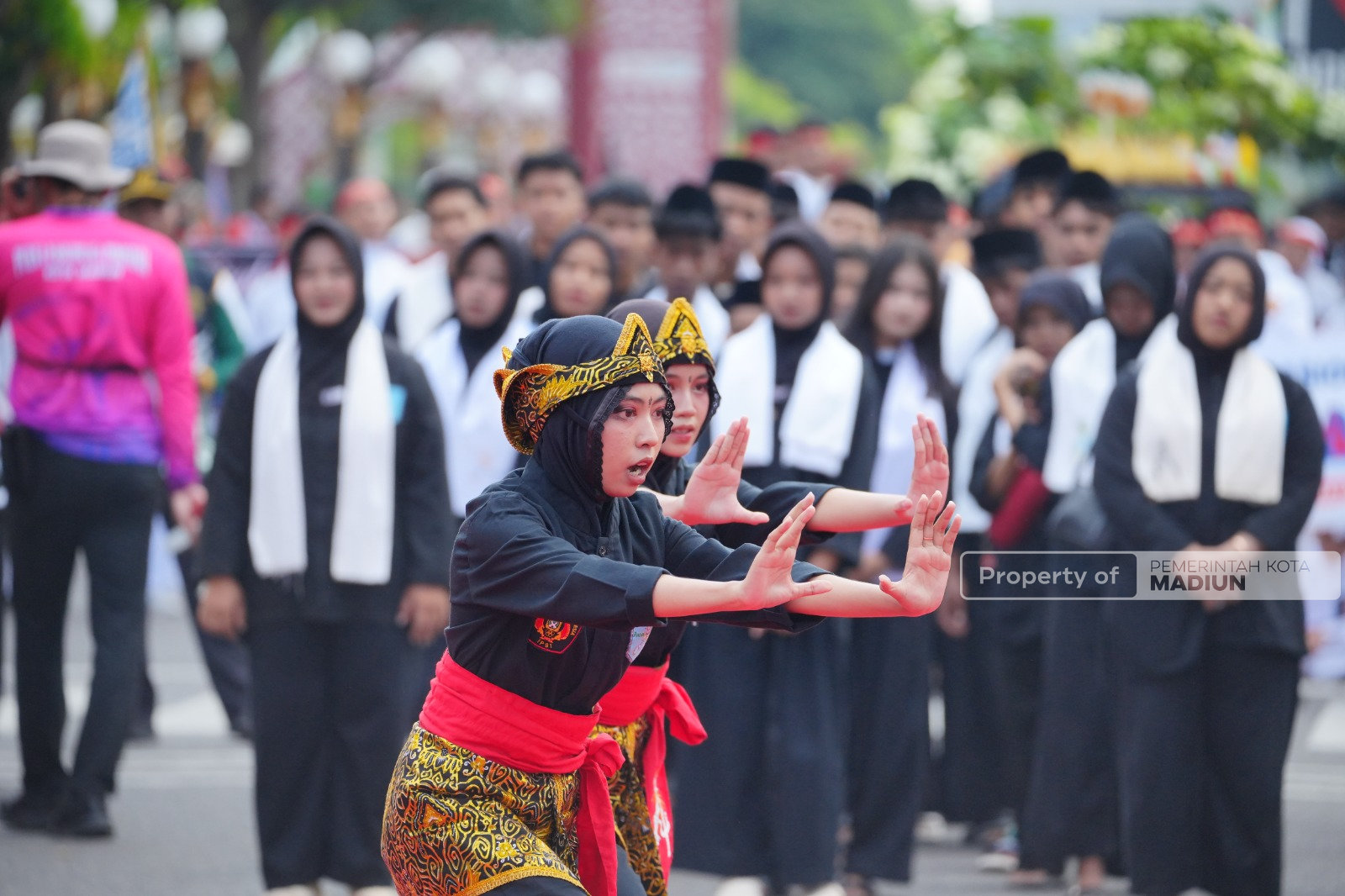 Berlangsung Sukses, Plt Wali Kota Targetkan Kirab Budaya Pencak Silat Tahun Depan Bertaraf Nasional