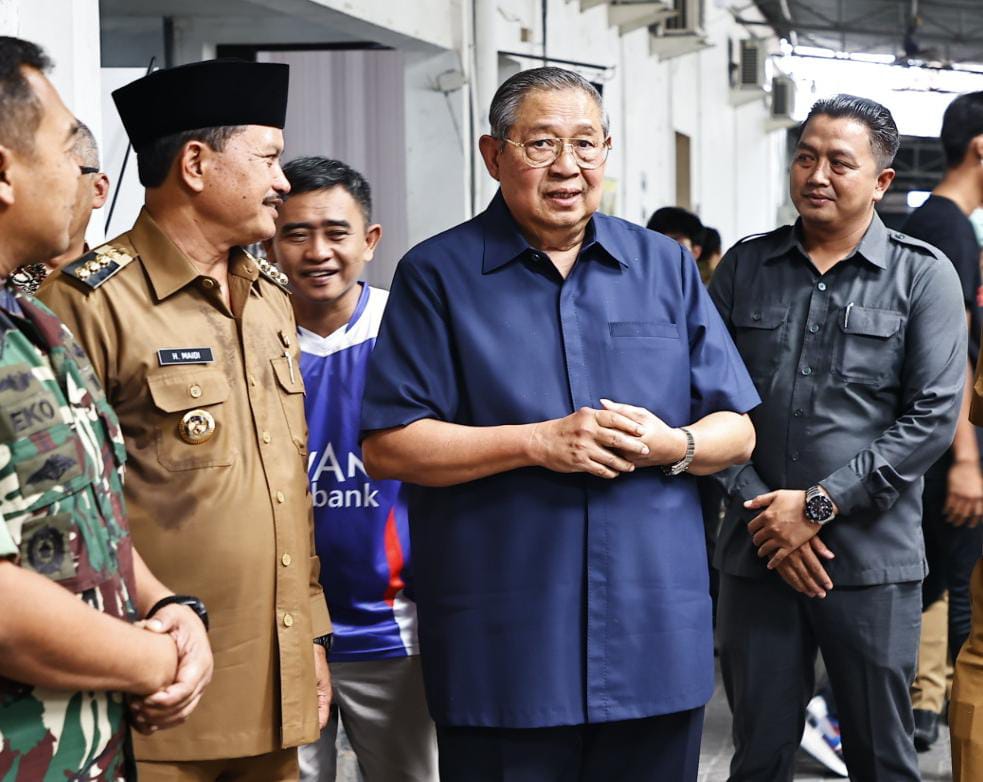 Lagi, SBY Kunjungi Kota Madiun, Wali Kota Temani Makan Siang di RM Ayam Goreng Pemuda