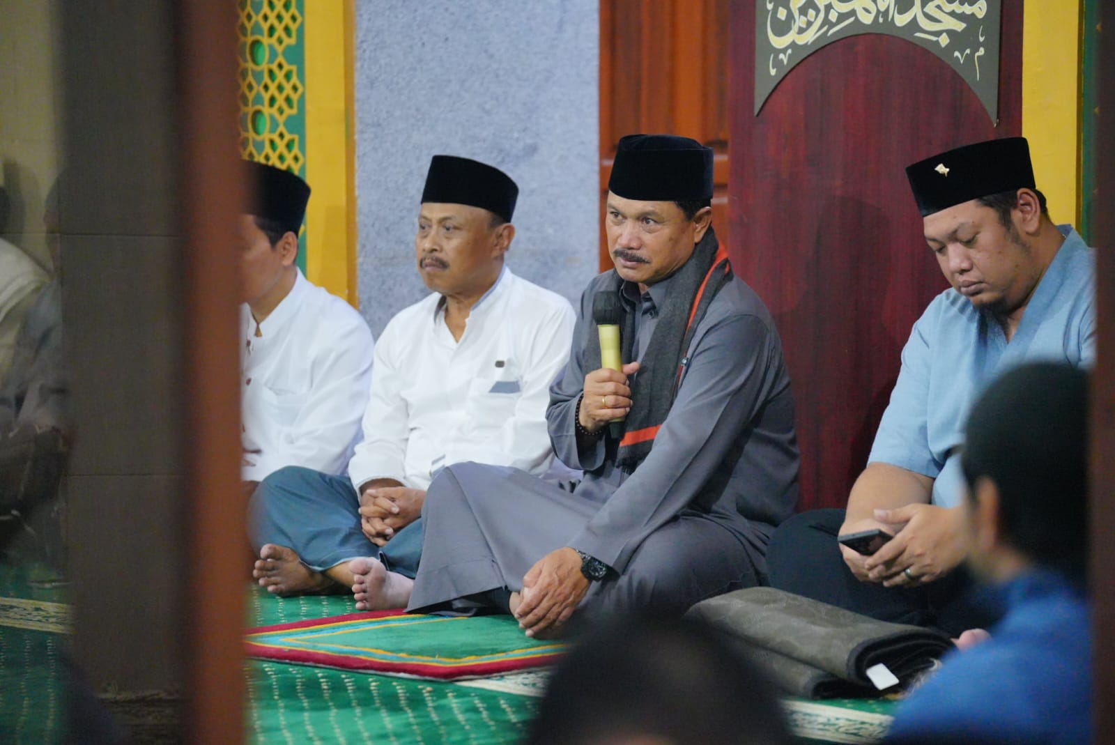 Tarawih Di Masjid Al Muhajirin, Wali Kota Ajak Warga Tingkatkan Ibadah Sebelum Ramadan Berakhir