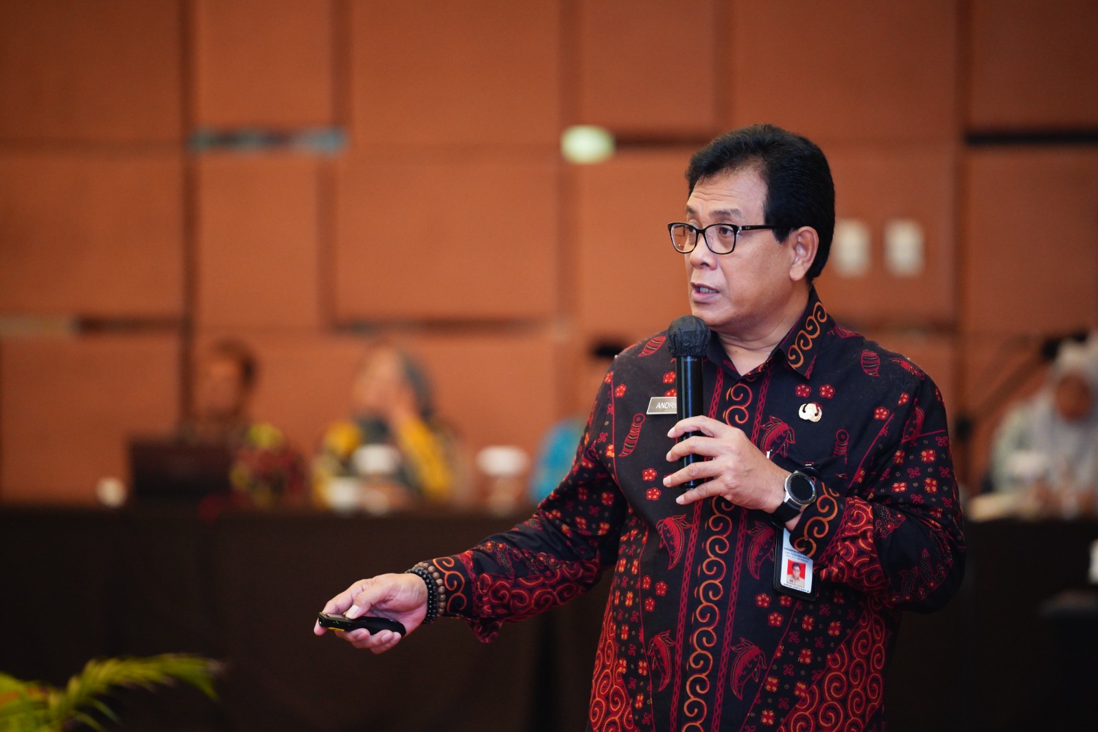 Hadiri Musrenbang Disnaker KUKM, Wali Kota Imbau OPD Tekan Angka Pengangguran