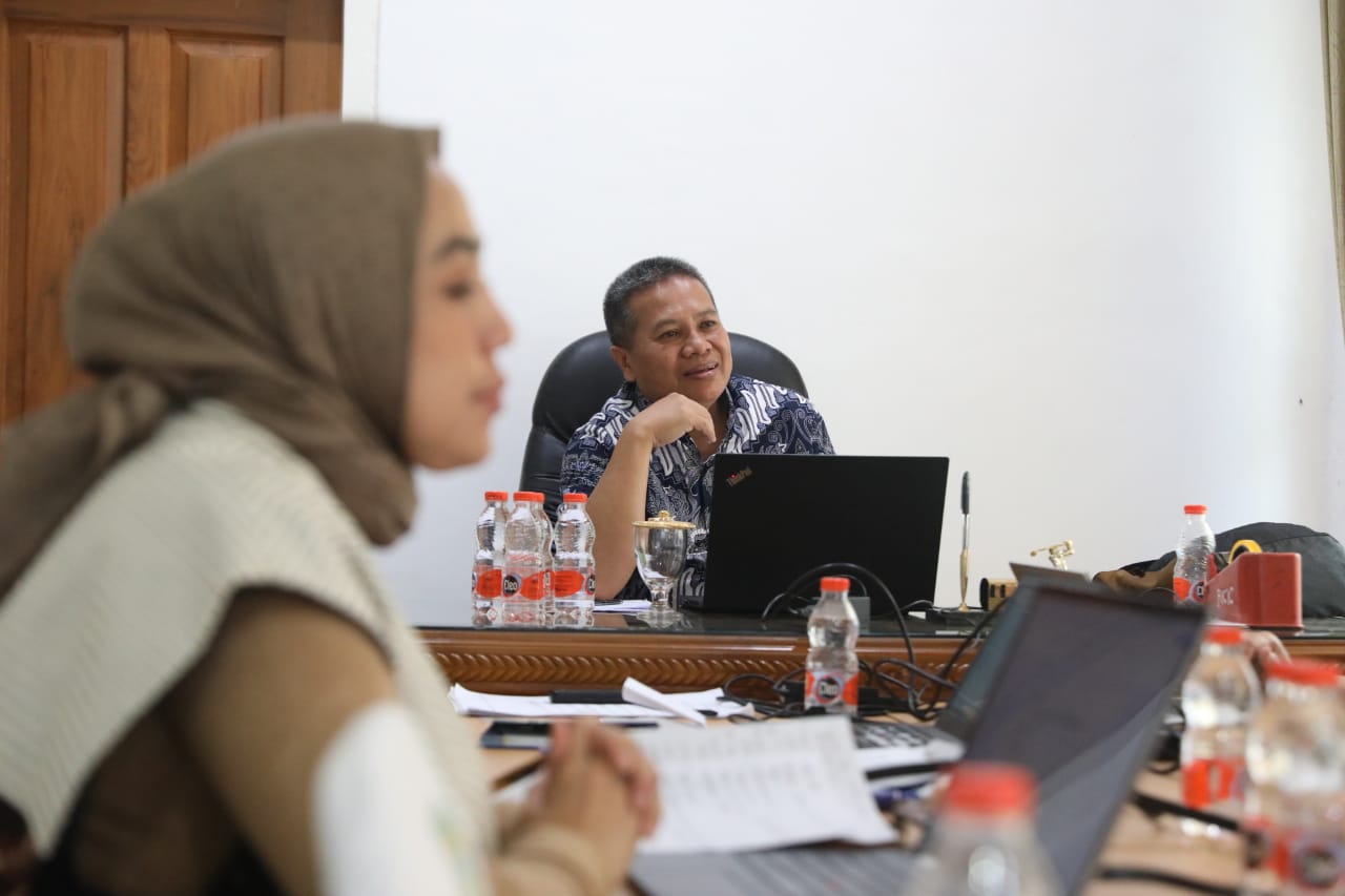 Assessment Dengan Tim UT Berlanjut, Pimpinan Dewan, OPD, LSM Hingga Media Dijadwalkan Wawancara Hari Ini