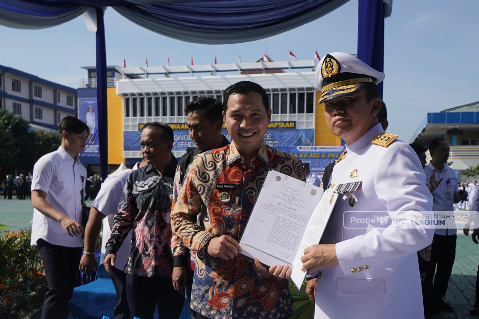Hadiri Wisuda ke-102 PIP Semarang, Pemkot Madiun Teken MoU Pengembangan SDM Transportasi