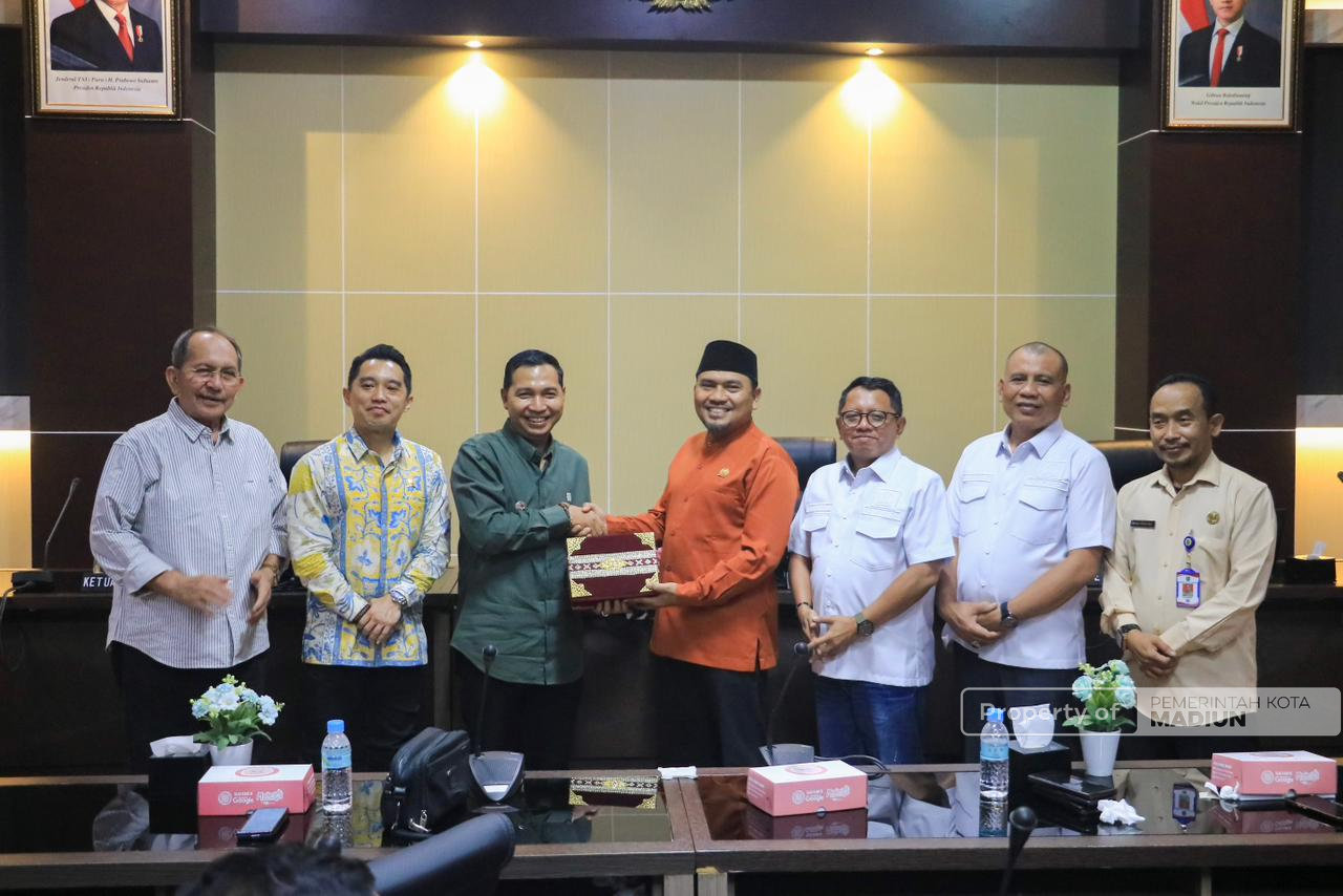 Terima Kunjungan Komisi A DPRD Jatim, Pemkot Madiun Mantapkan Implementasi Asta Cita dan Penguatan P4GN
