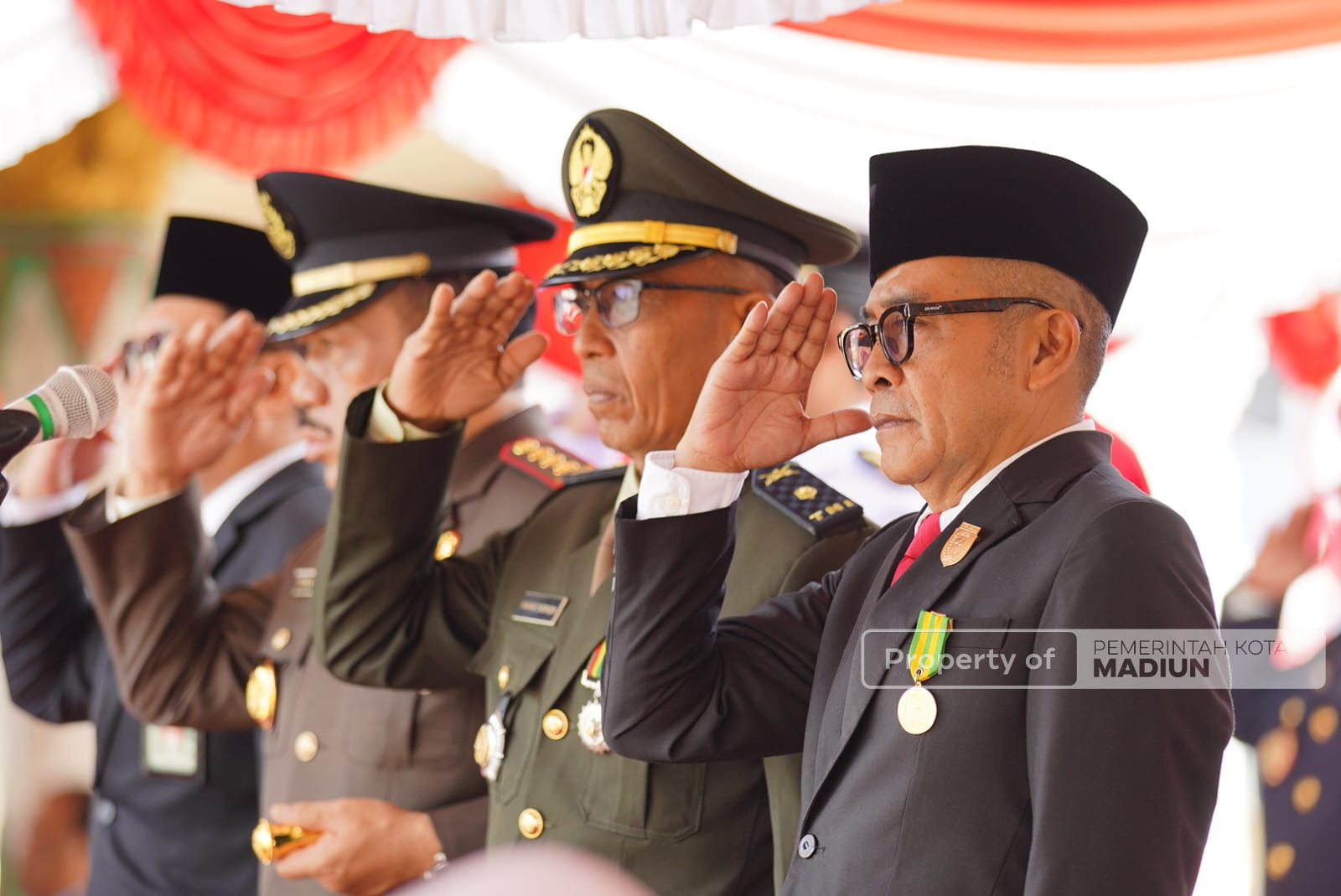 Upacara HUT Kemerdekaan Berlangsung Khidmat, Plt Wali Kota Ajak Masyarakat Berempati Untuk Korban Bencana