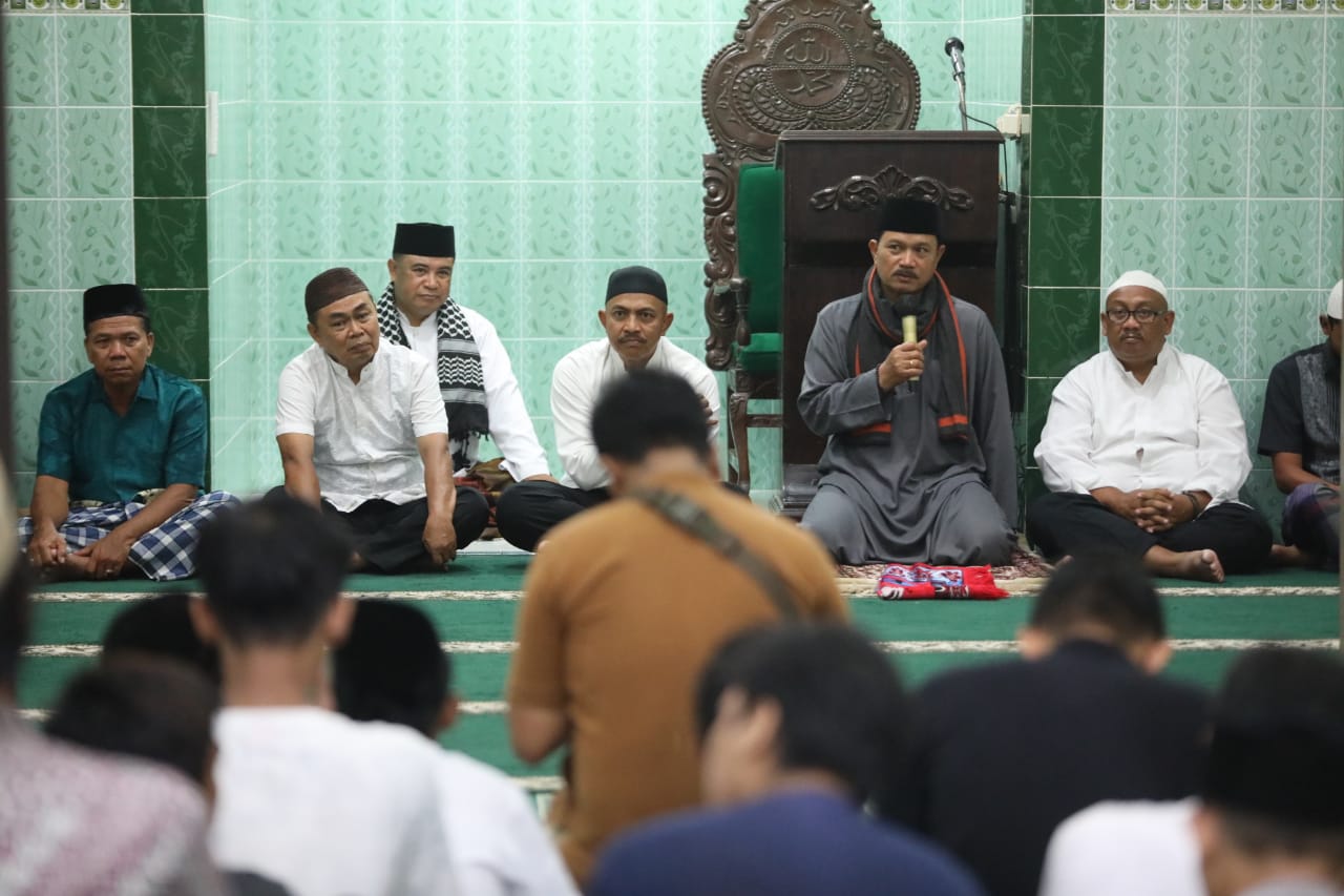 Safari Ramadan Salat Tarawih di Masjid Baiturrahman, Wali Kota Juga Resmikan Masjid Tempat Kegiatan