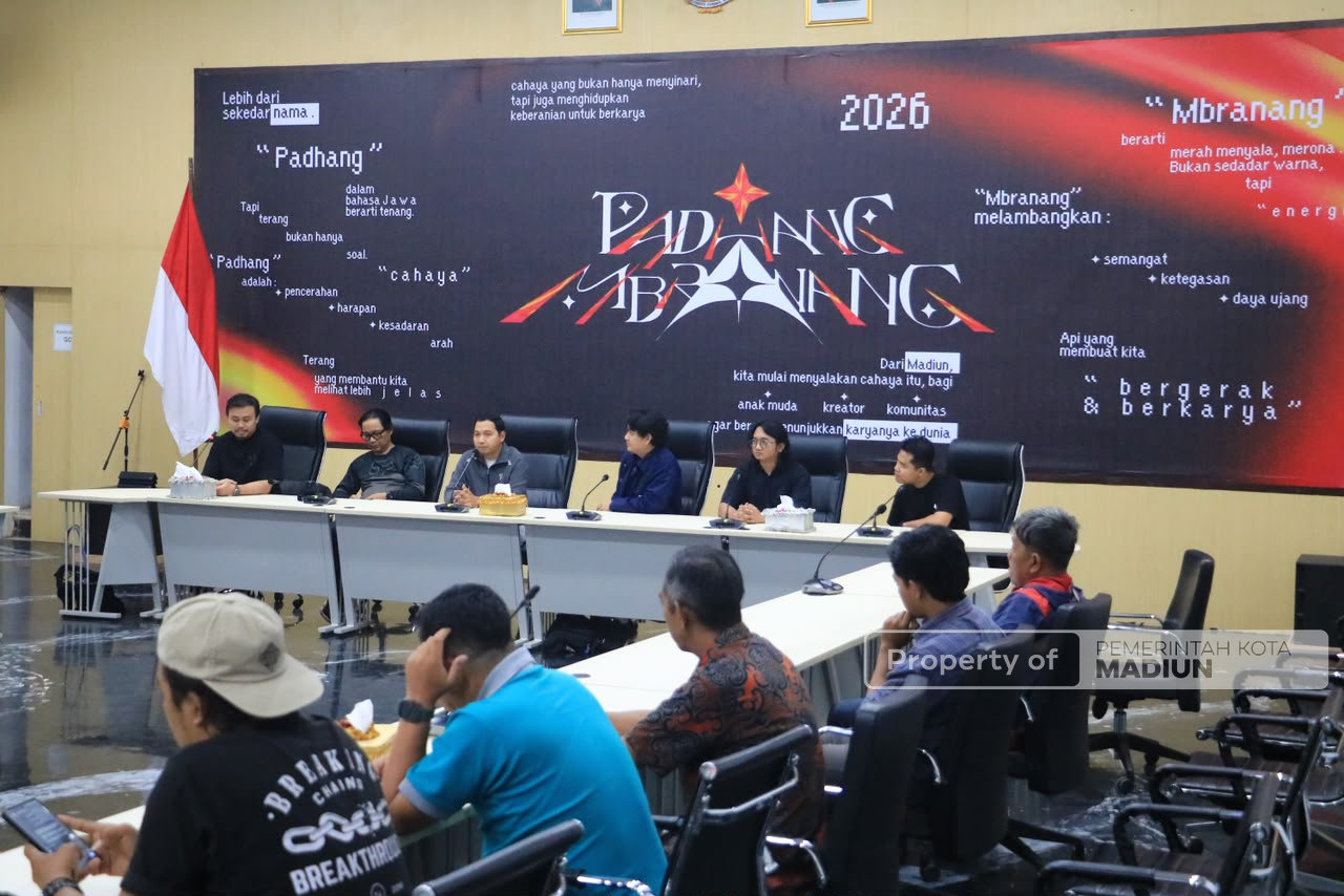 Gelar Press Conference Padhang Mbranang 2026, Plt Wali Kota Perkuat Ekosistem Ekonomi Kreatif Digital