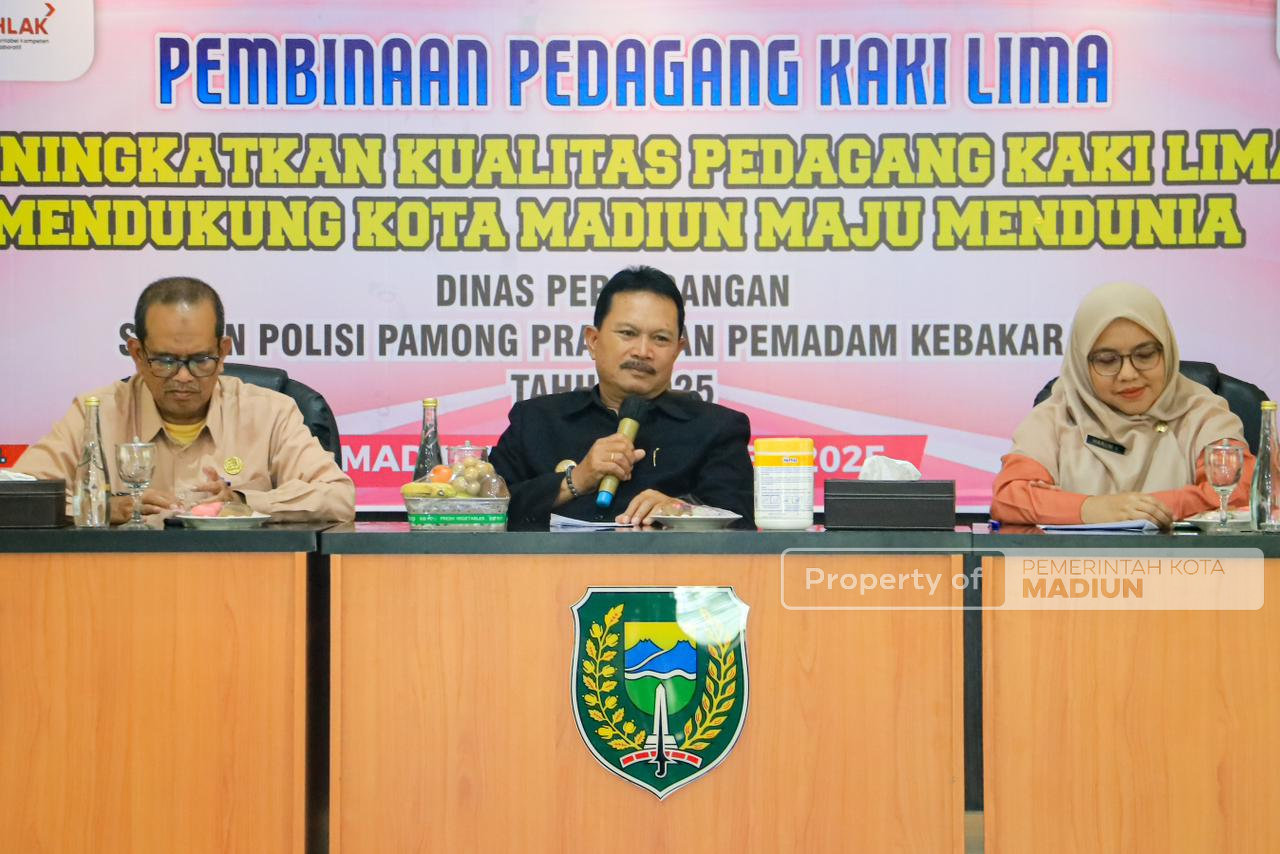 Lewat Pembinaan, Wali Kota Madiun Dorong PKL Naik Kelas