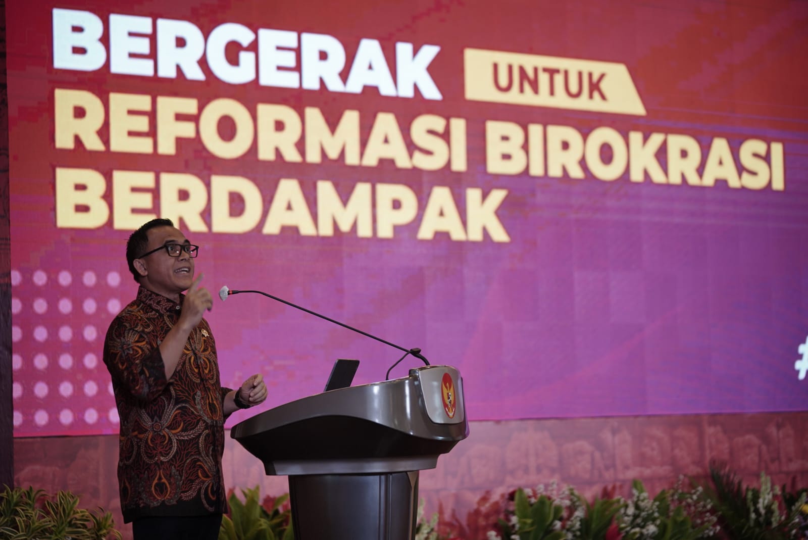 Ikuti Sosialisasi dan Asistensi Reformasi Birokrasi Tematik, Wali Kota: Kota Madiun Siap Laksanakan Arahan Pusat