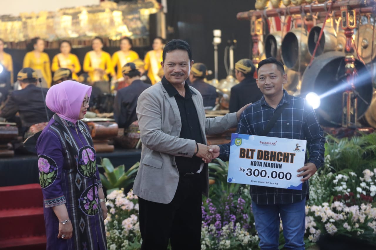 Pagelaran Wayang Kulit Tutup Madiun Festival 2023, Wali Kota Sampaikan Apresiasi Pada Masyarakat Kota