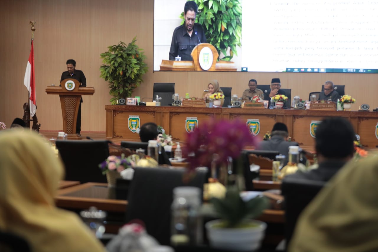 Rapat Paripurna, 7 Fraksi DPRD Beri Apresiasi Kinerja Pemkot Madiun Di 2022
