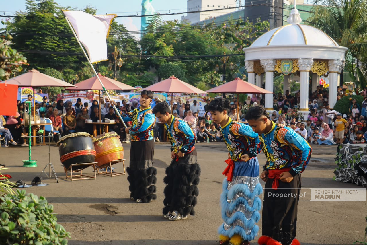 Plt Wali Kota Madiun Buka Pesona Barongsai Nusantara, Tegaskan Komitmen Jaga Keberagaman Budaya