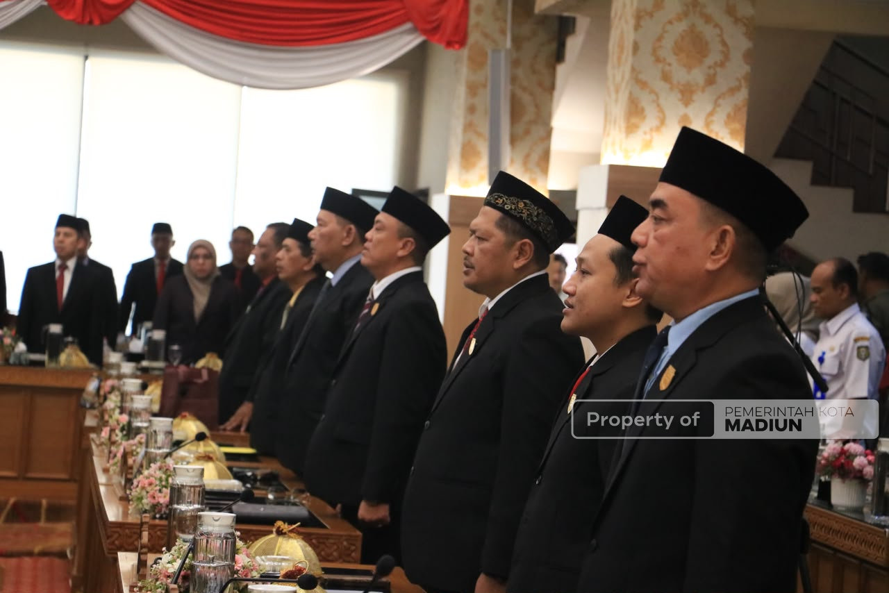 Plt Wali Kota Hadiri Rapat Paripurna DPRD, Delapan Fraksi Sampaikan Pemandangan Umum Perubahan APBD 2026