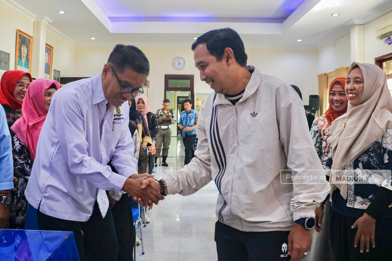 Hadiri RAT Koperasi Pendekar, Plt Wali Kota Dorong Koperasi Jadi Motor Penggerak UMKM Naik Kelas