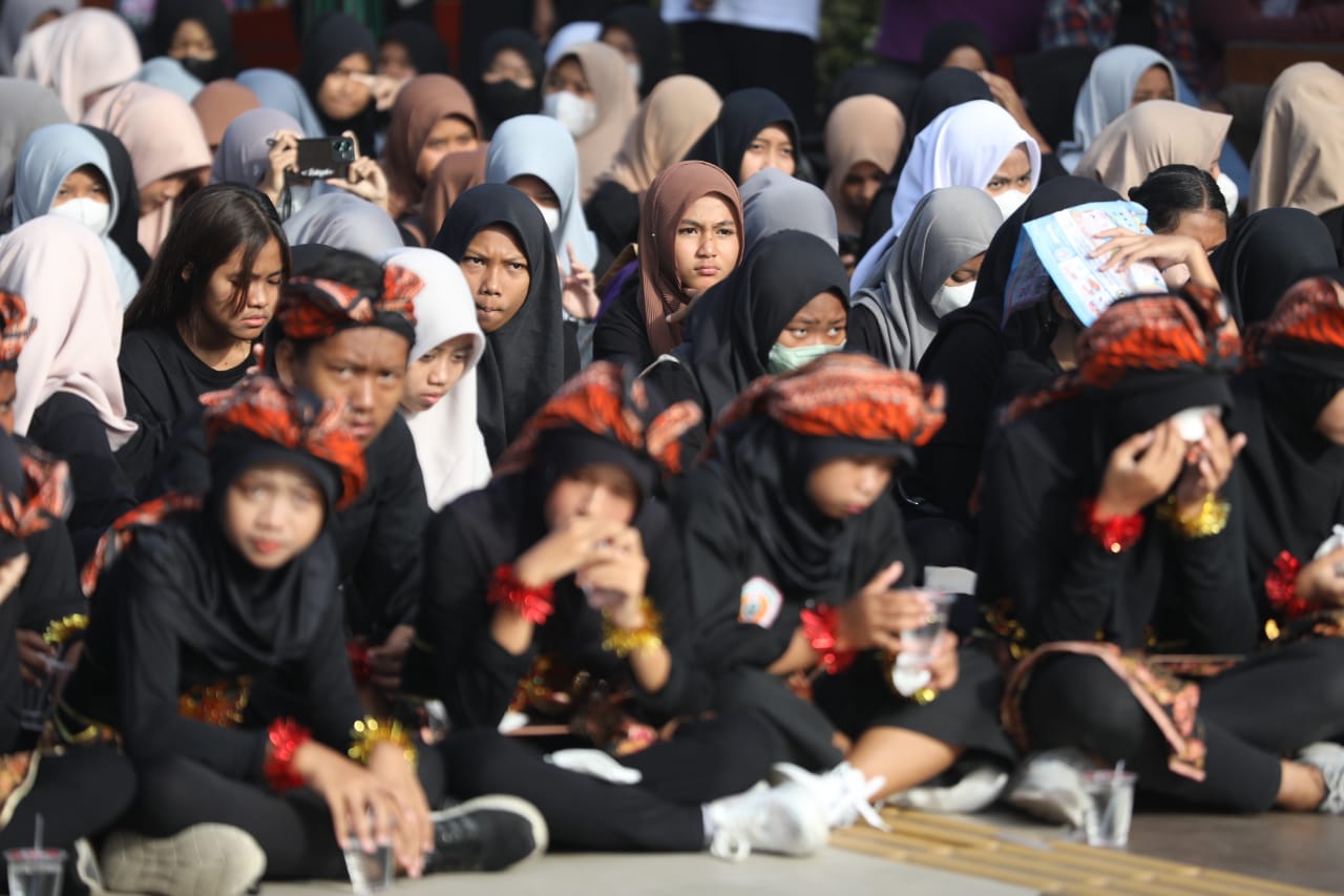 Manfaatkan PSC, SMPN 11 Gelar Pentas Seni Hingga Pameran Kreasi Siswa