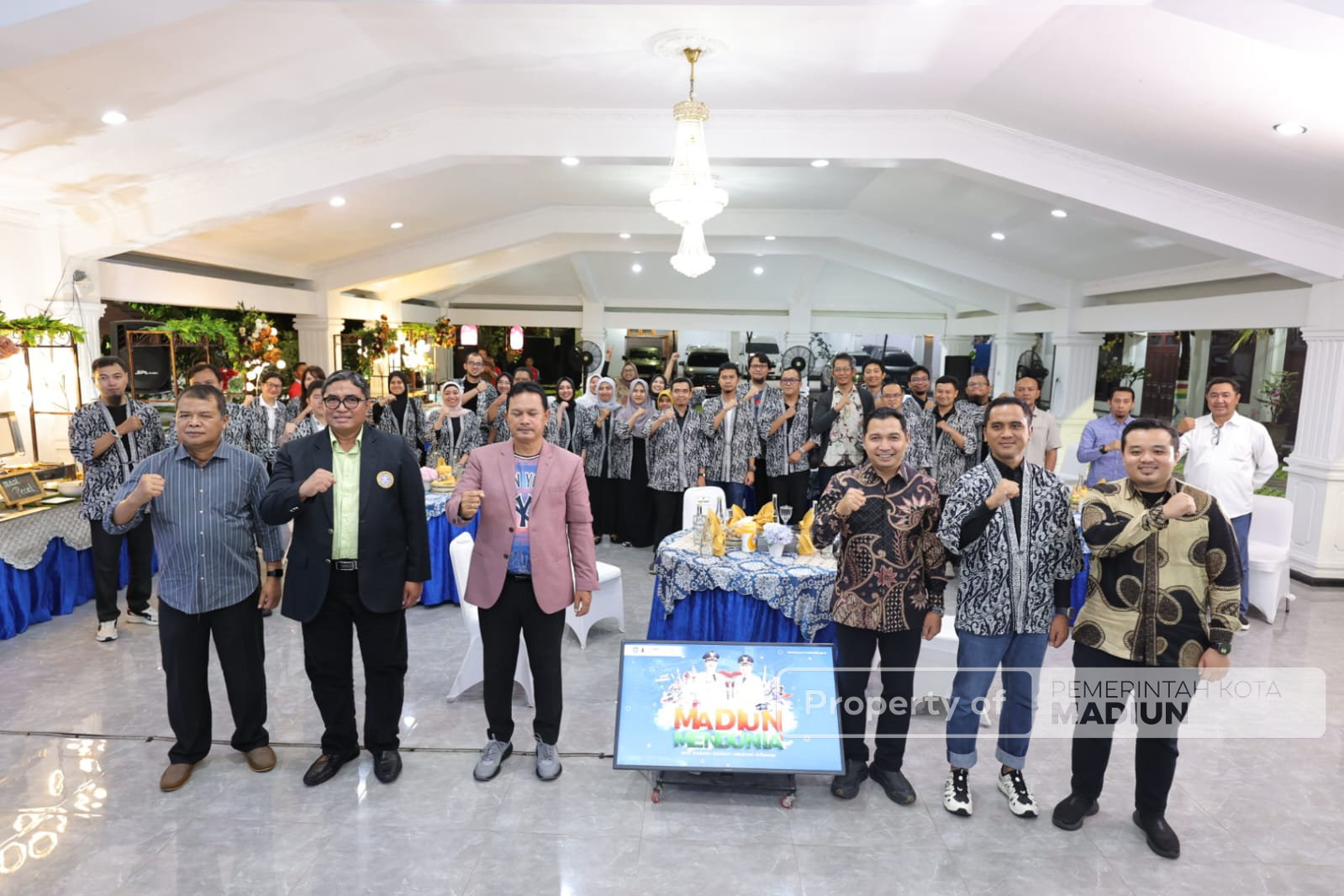 Bincang Santai Bersama Alumni FK Unair 2003, Wali Kota Harapkan Hadirnya Fakultas Kedokteran di Kota Madiun
