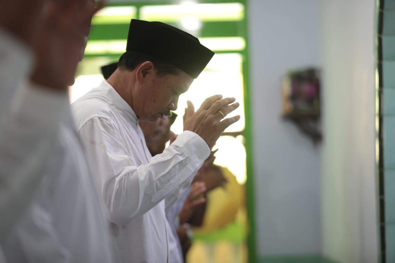 Salat Jum’at di Masjid Ar-Rohman, Wali Kota Persilahkan Jamaah Sampaikan Usulan
