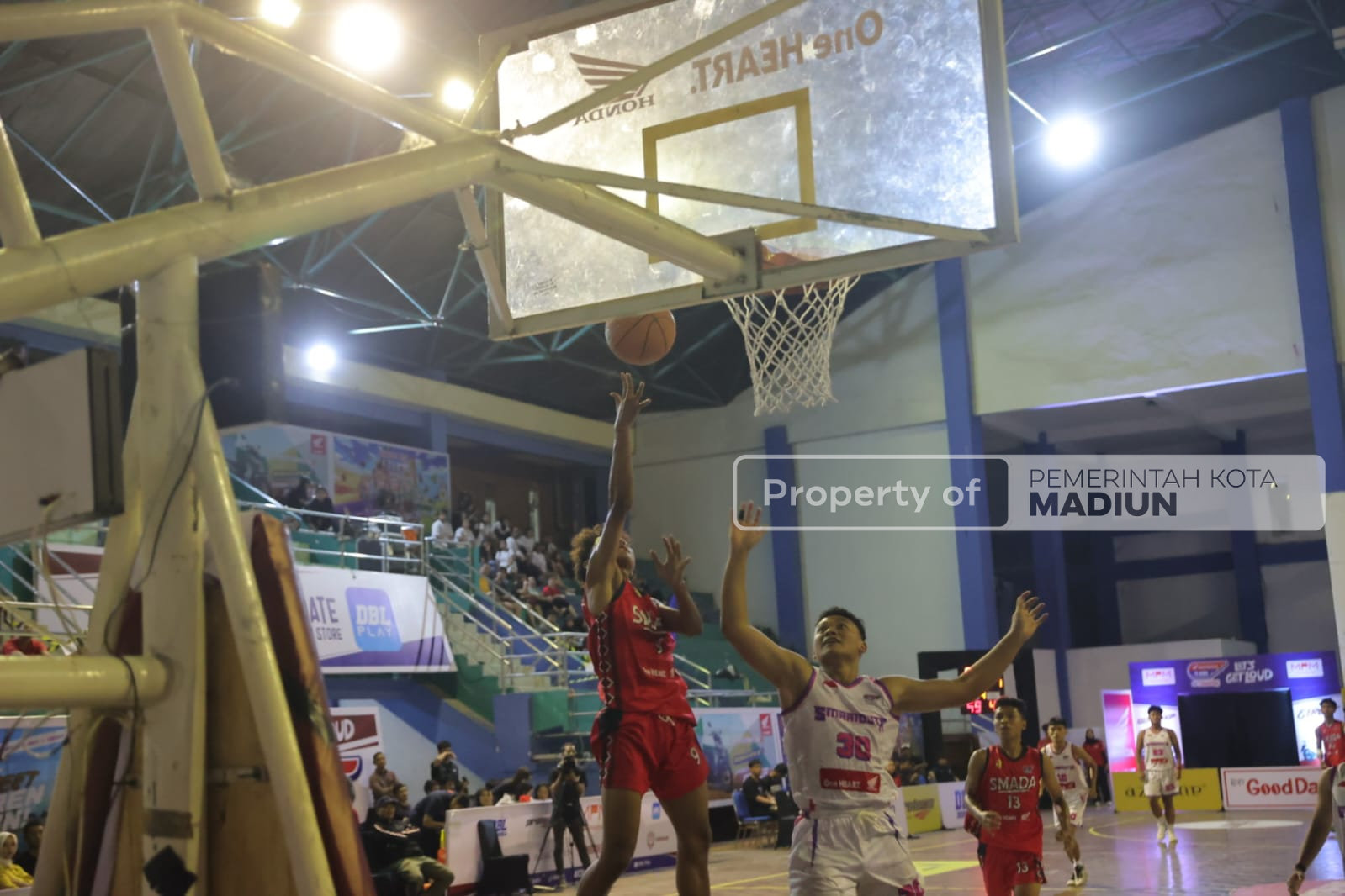 Wakil Wali Kota Madiun Apresiasi Penyelenggaraan DBL, SMAN 1 Kedungwaru Tampil Sebagai Juara