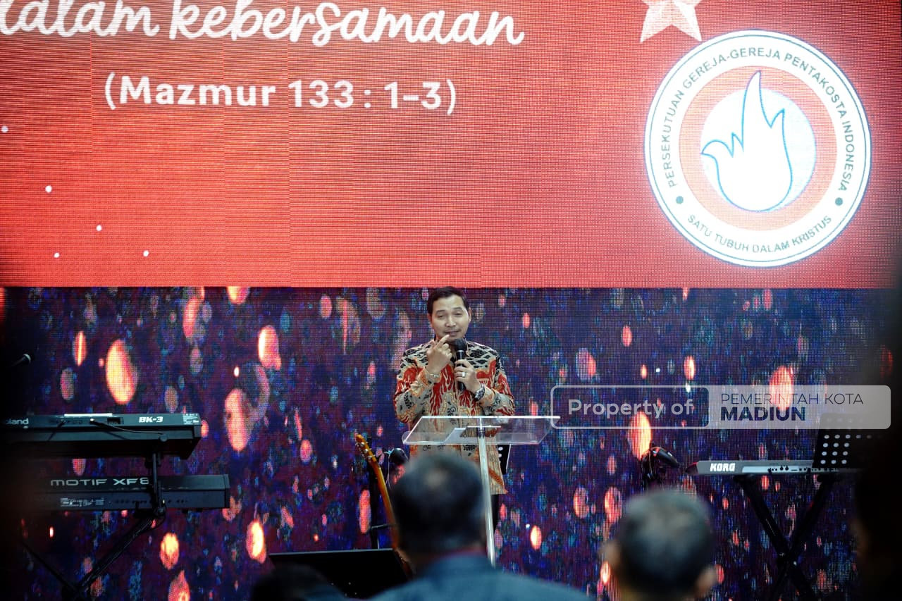 Pelantikan Pengurus PGPI Kota Madiun, Wawali Serukan Perdamaian Antarumat Beragama