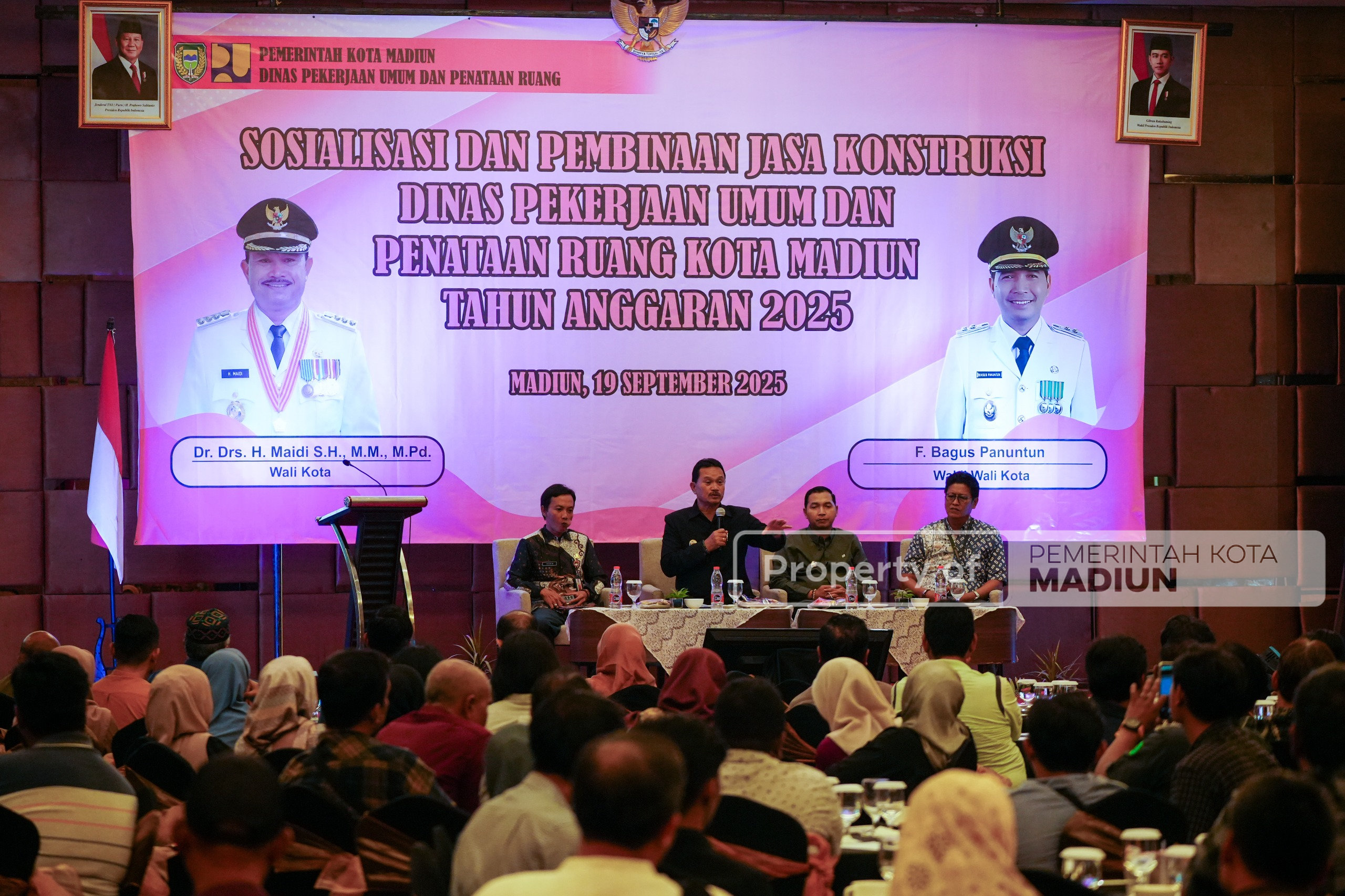Hadiri Sosialisasi dan Pembinaan Jasa Konstruksi, Wali Kota Madiun: Pembangunan Hasil Kerja Sama Semua Pihak