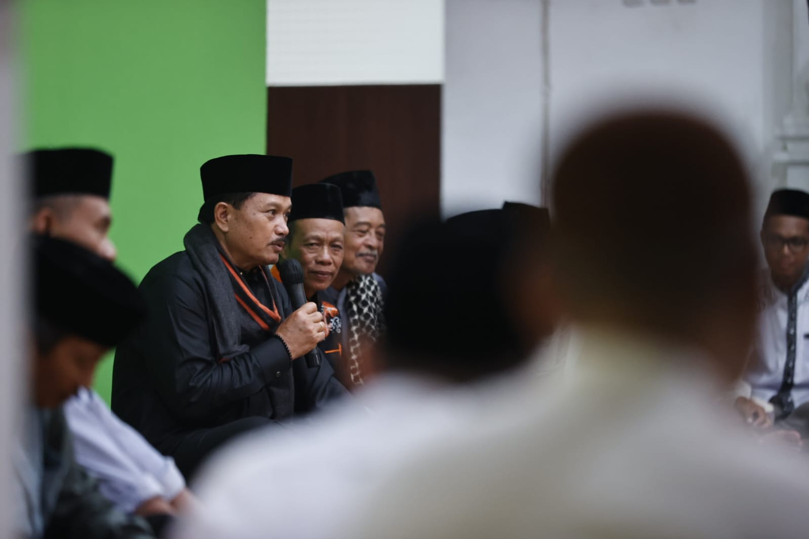 Salat Tarawih di Rumdin Rangkaian Safari Ramadan, Wali Kota Ajak Jamaah Tingkatkan Kebaikan