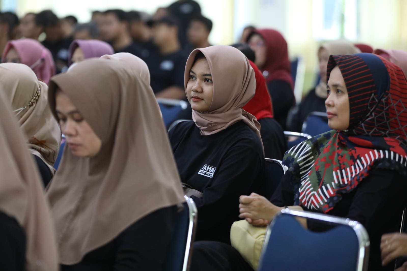 Beri Pembekalan Kapasitas SDM Kecamatan Taman, Wali Kota Pesan Tingkatkan Kerjasama Antar Teman