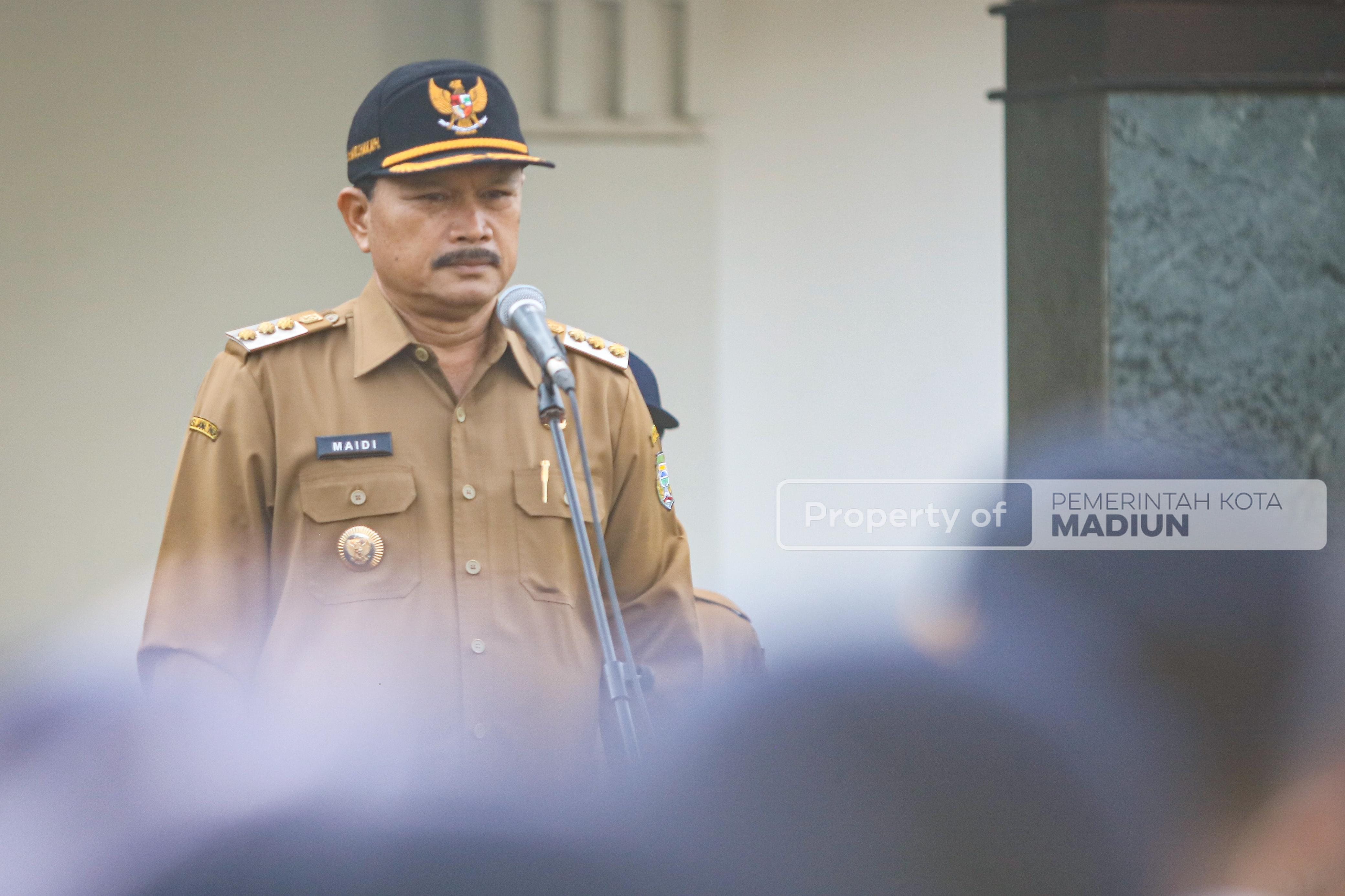 Pimpin Apel, Wali Kota Madiun Tegaskan Disiplin ASN