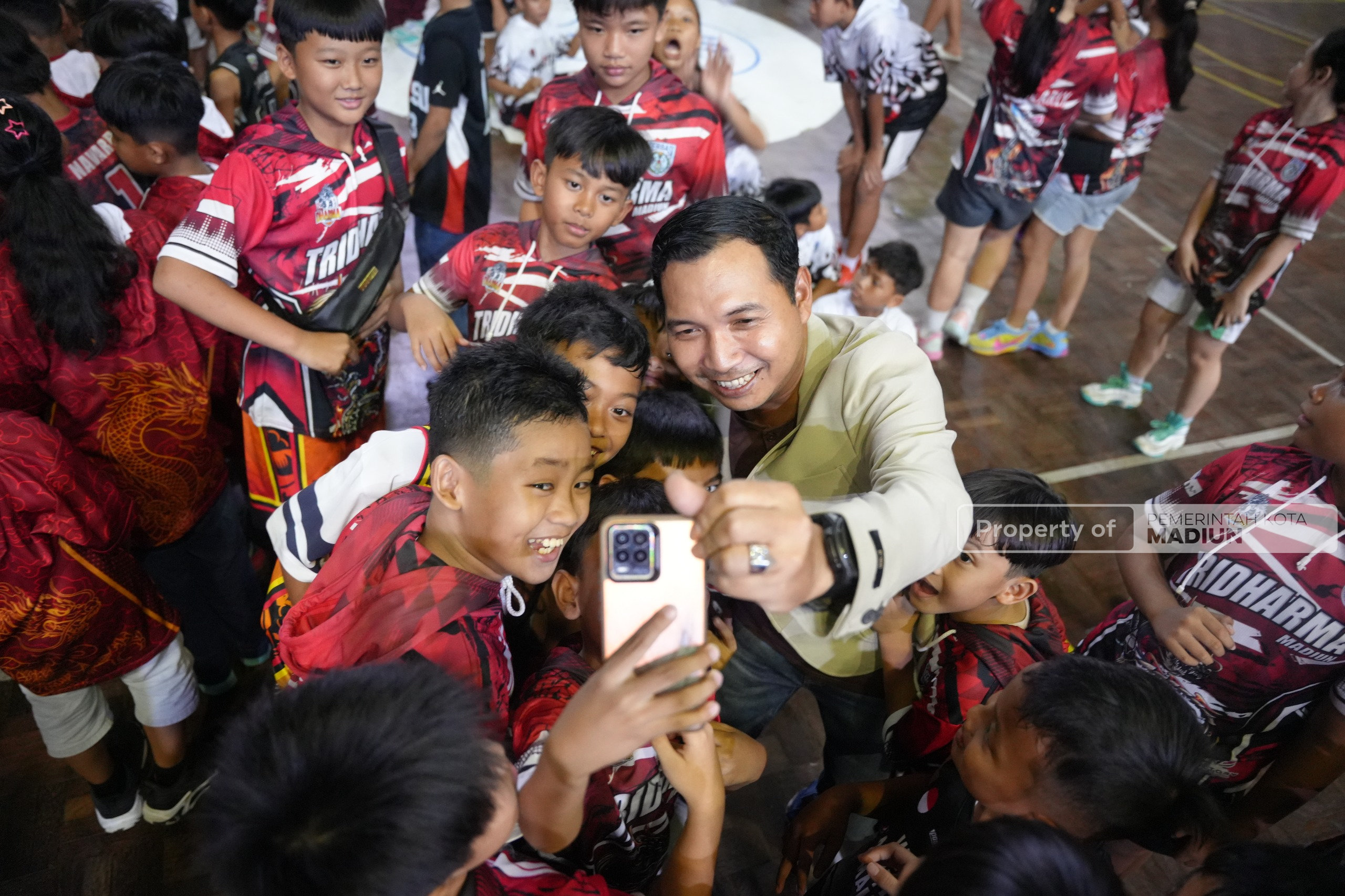 Buka Kejuaraan Tri Dharma Open turnamen Wali Kota Cup 2026, Plt Wali Kota Harap Jadi Ajang Pembinaan Atlet Basket Kota Pendekar