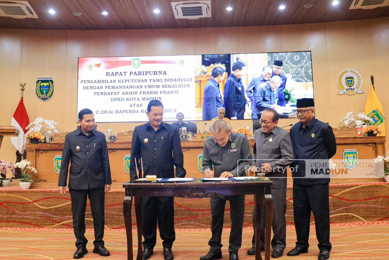 Aturan Daerah dan Pusat Disesuaikan, Dua Raperda Resmi Ditetapkan