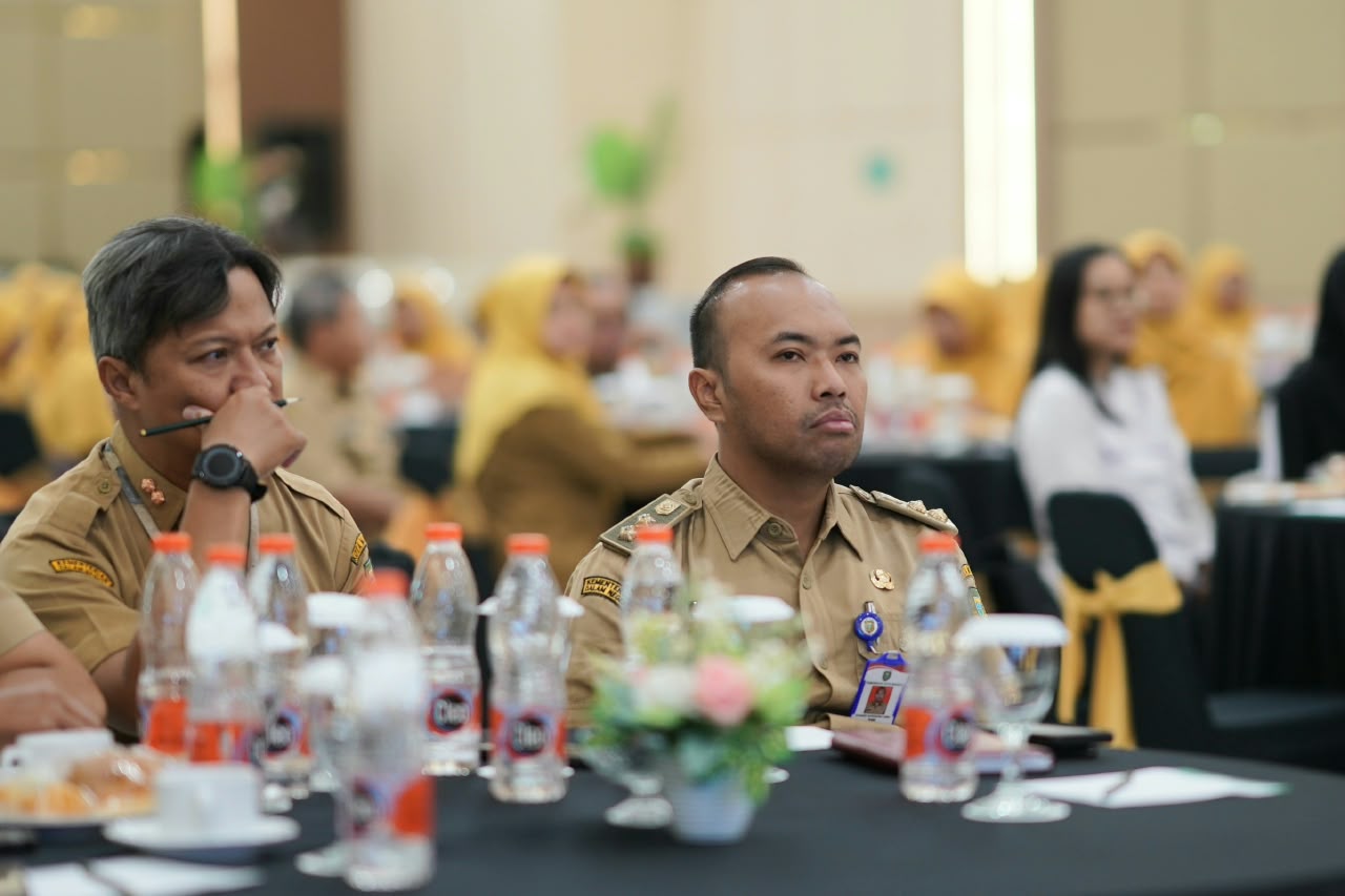 Bimtek Prodeskel, Pemkot Madiun Tekankan Penyelesaian Masalah Warga yang Terukur