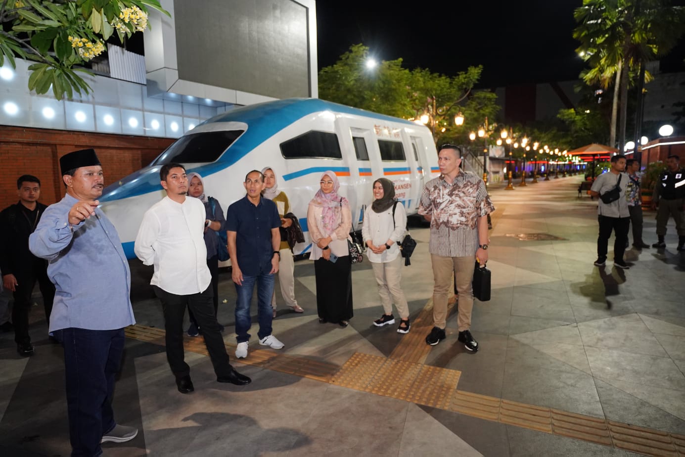 Terima Studi Komparatif Forkopimda Sawahlunto, Wali Kota Ajak Rombongan Keliling Singapura Hingga Ka’bah