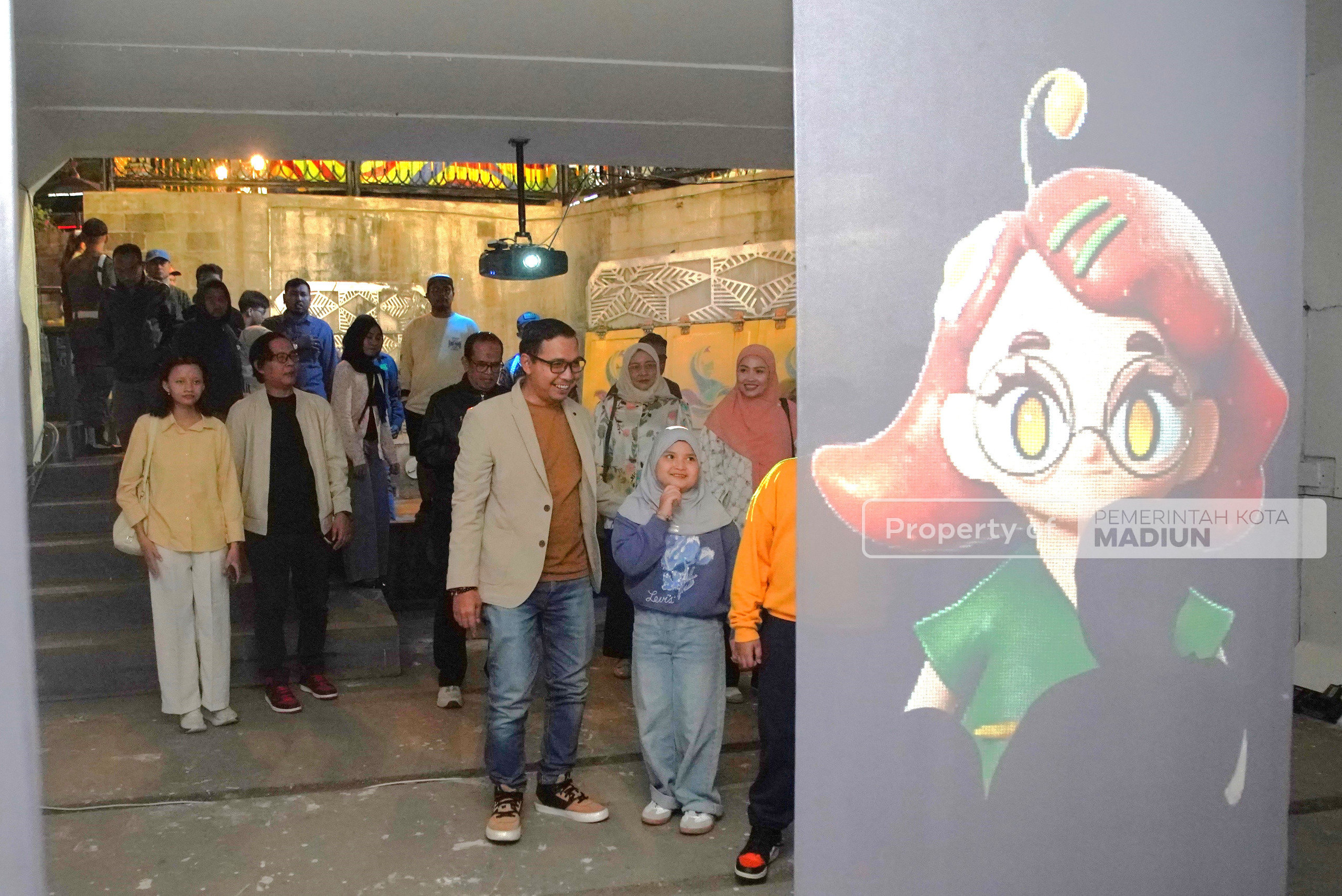 Padhang Mbranang 2026 Resmi Dibuka, Plt Harap Jadi Ekosistem Ekonomi Kreatif Sekaligus Ruang Temu Seni dan Teknologi
